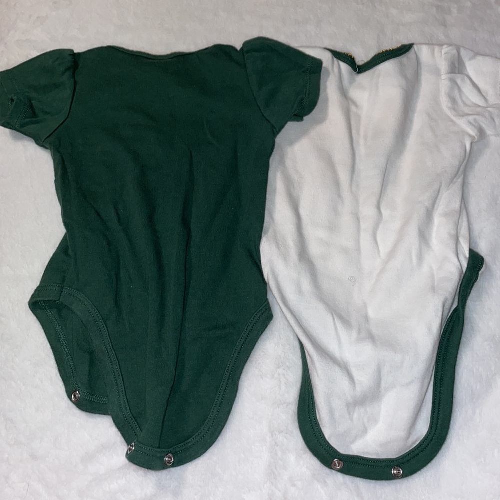 NFL packers 0 to 3 month onesies - Picture 4 of 4